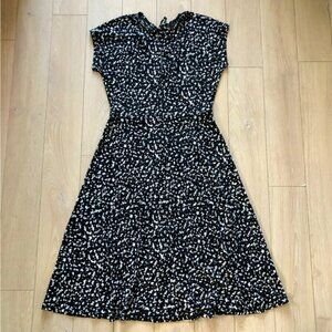 RW&CO. Back Cutout Petal Print Flare Dress in Black &White Size S